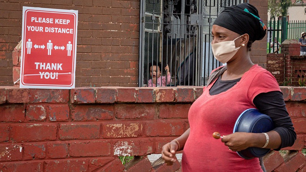 Sudáfrica superó el umbral de los 18.000 muertos Sudáfrica superó el umbral de los 18.000 muertos