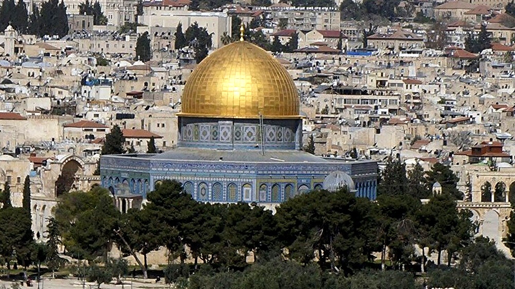 La Mezquita de Al Aqsa. La Mezquita de Al Aqsa.