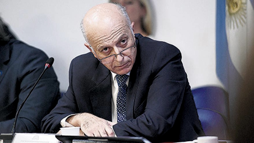 Eduardo Casal, procurador interino de la Nación. Eduardo Casal, procurador interino de la Nación.
