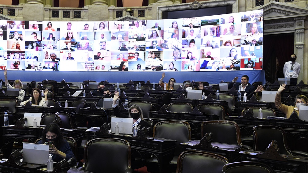 Juntos por el Cambio aún no decidió su postura porque conviven diferentes posiciones en la bancada. Juntos por el Cambio aún no decidió su postura porque conviven diferentes posiciones en la bancada.