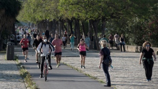 España autorizó el primer ensayo clínico en humanos de una vacuna contra la Covid-19. España autorizó el primer ensayo clínico en humanos de una vacuna contra la Covid-19.