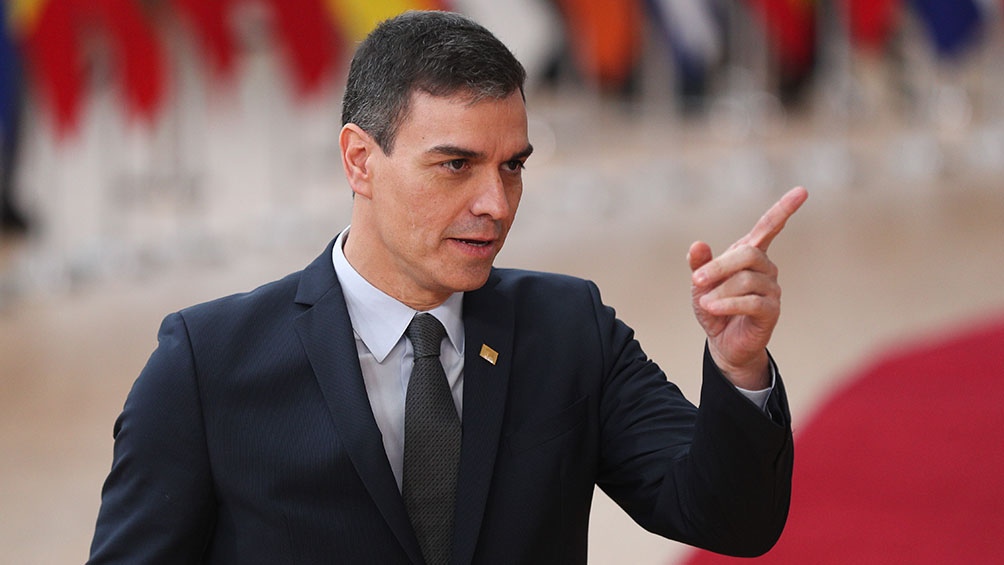 Sánchez expuso su plan de recuperación ante el empresariado Sánchez expuso su plan de recuperación ante el empresariado