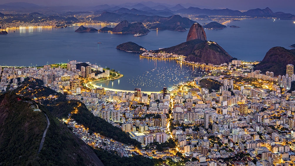 Se trata del Museo del Mañana en Río de Janeiro, tras casi seis meses cerrado, y el acuario de San Pablo. Se trata del Museo del Mañana en Río de Janeiro, tras casi seis meses cerrado, y el acuario de San Pablo.
