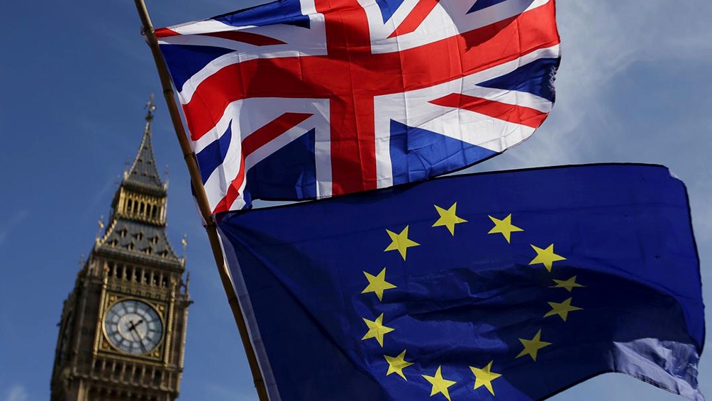 El representante de la UE, Michael Barnier, y el de Londres, David Frost reanudaron hoy las negociaciones por el Brexit. El representante de la UE, Michael Barnier, y el de Londres, David Frost reanudaron hoy las negociaciones por el Brexit.