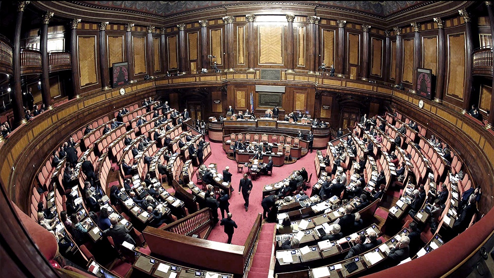 El Senado cerró sus puertas para una desinfección El Senado cerró sus puertas para una desinfección