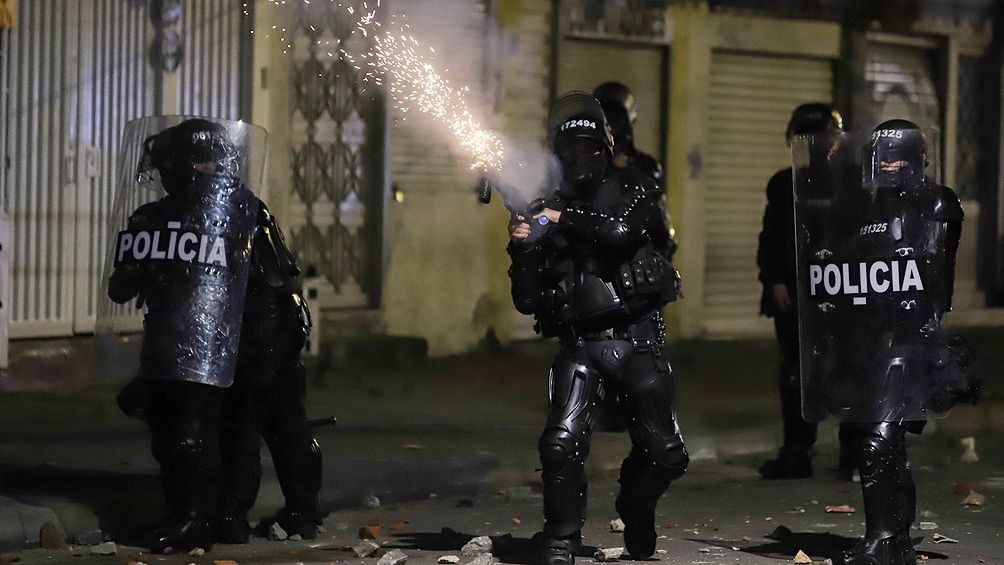 Anoche se desencadenaron nuevas protestas Anoche se desencadenaron nuevas protestas