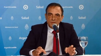 Director nacional de Servicios de Salud, Claudio Ortiz. Director nacional de Servicios de Salud, Claudio Ortiz.