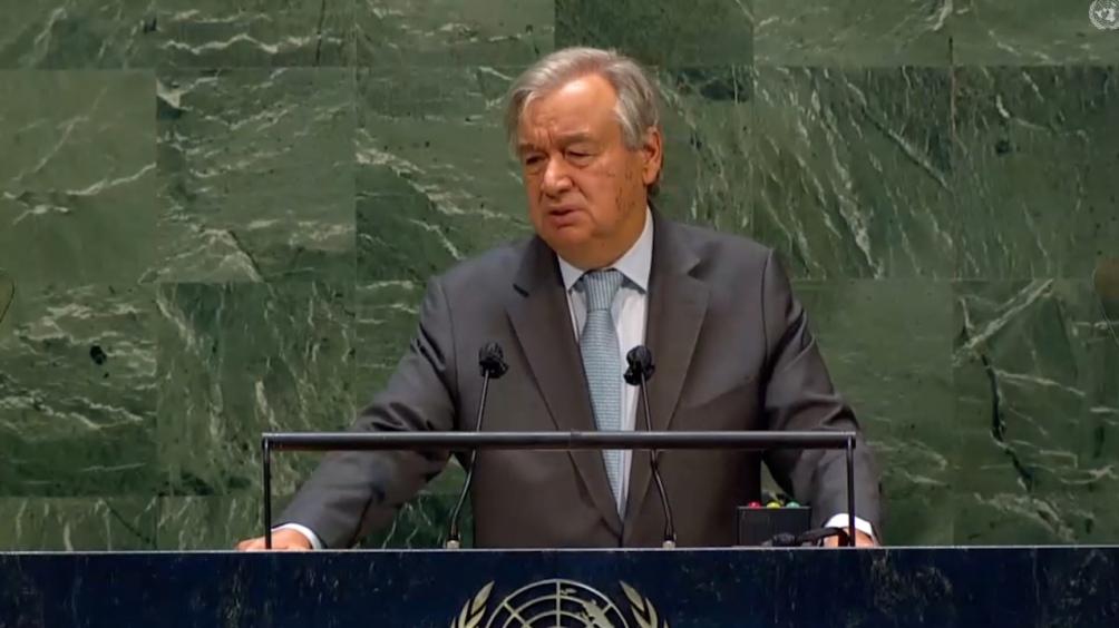 En la cumbre paralela, Guterres pidió alivio para la deuda de los países en desarrolllo. En la cumbre paralela, Guterres pidió alivio para la deuda de los países en desarrolllo.