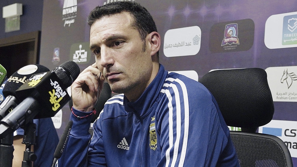 La Selección Argentina dirigida por Scaloni ya se encuentra en La Paz La Selección Argentina dirigida por Scaloni ya se encuentra en La Paz