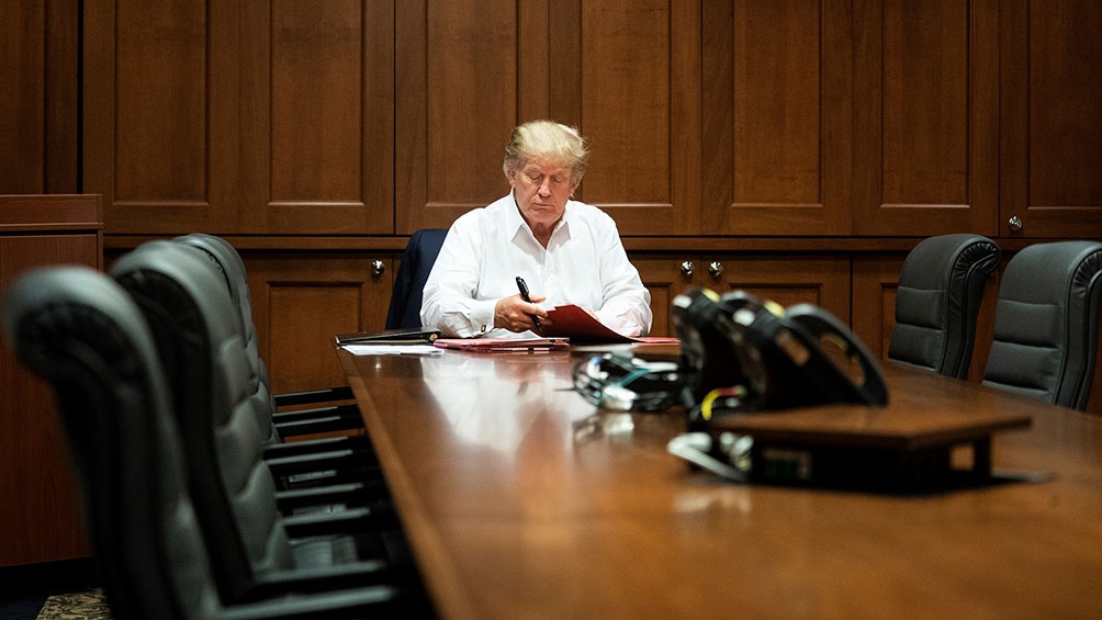 Trump se encuentra internado en el Hospital militar Trump se encuentra internado en el Hospital militar